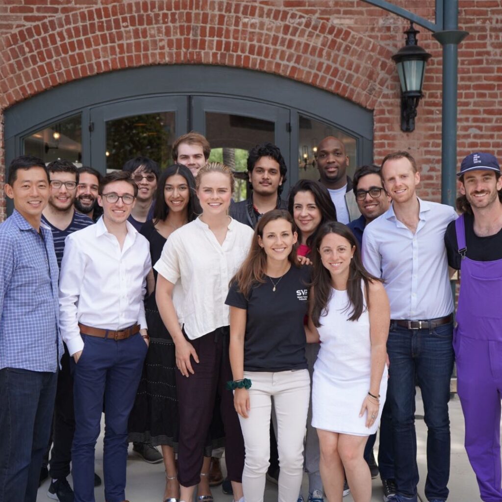 2019 Stern Venture Fellows Cohort posing for a photo in San Francisco